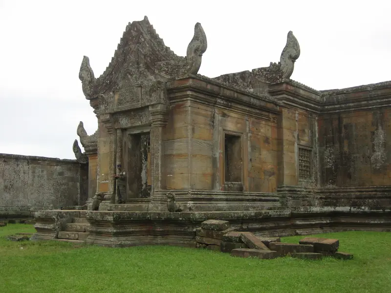 Preah Vihear temple | The Dramatic Cliff-Top Sanctuary